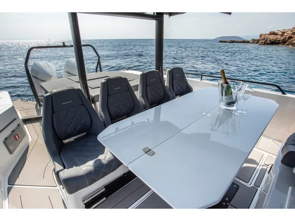 Axopar 37  Sun Top - Boatscribe.com