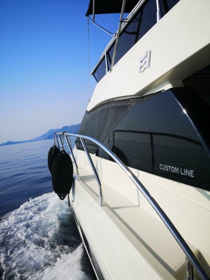 Ferretti 43 Fly - Boatscribe.com