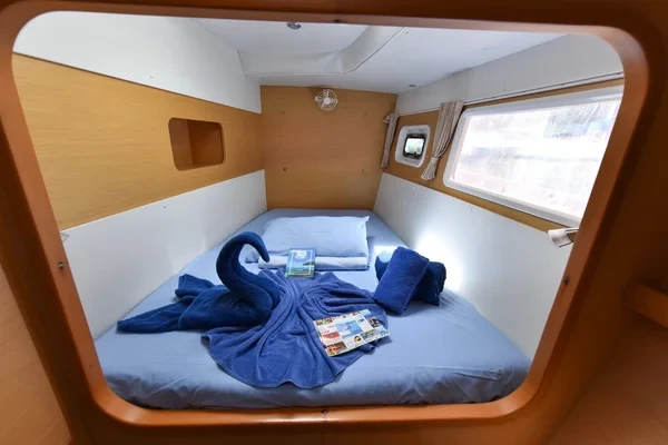 Lagoon 440 - Boatscribe.com