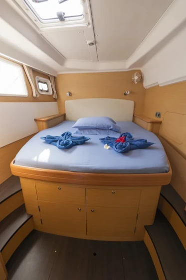 Lagoon 440 - Boatscribe.com
