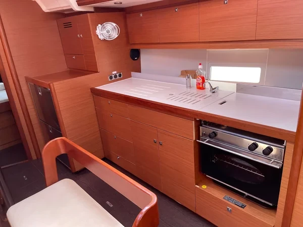 Dufour 430 Grand Large - Boatscribe.com