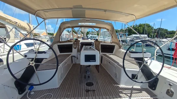 Dufour 430 Grand Large - Boatscribe.com