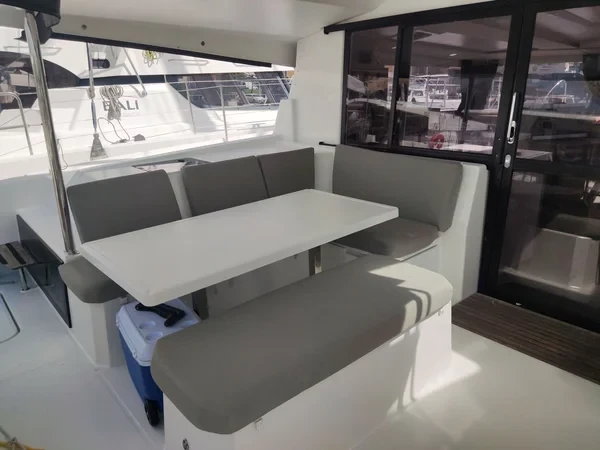 Astrea 42 - Boatscribe.com