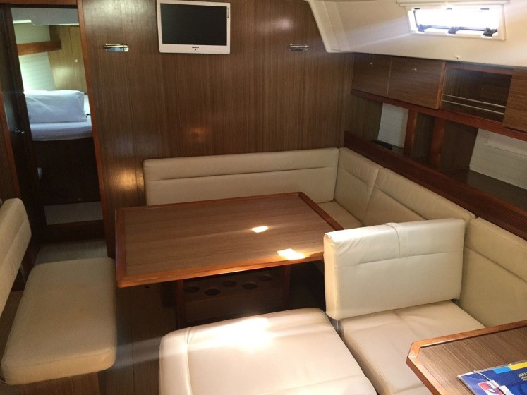Bavaria 45 Cruiser - Boatscribe.com