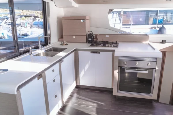 Tanna 47 - Boatscribe.com