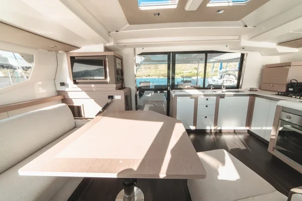 Tanna 47 - Boatscribe.com