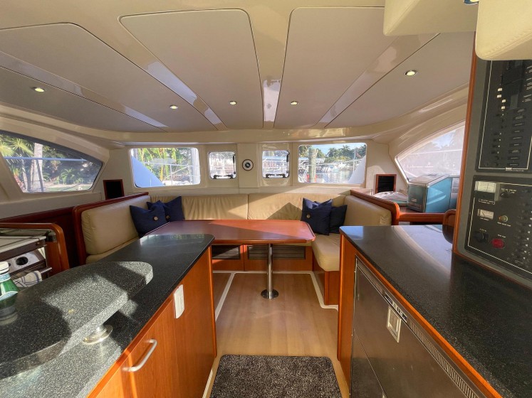 Leopard 39 PC - Boatscribe.com