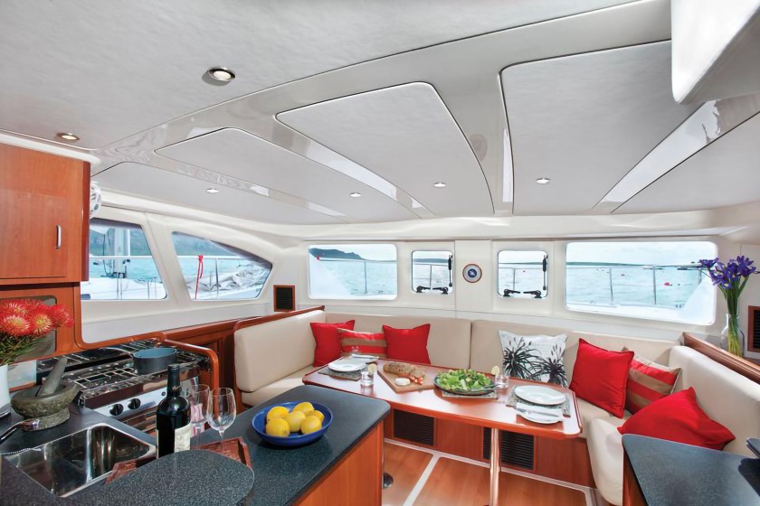 Leopard 39 PC - Boatscribe.com