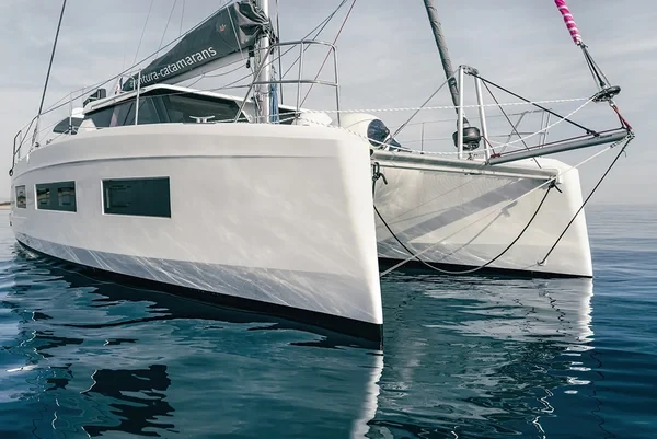 Aventura 37 - Boatscribe.com