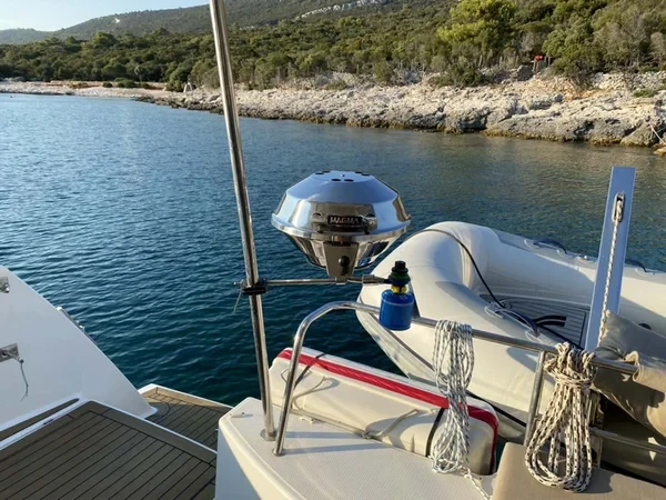 Lucia 40 - Boatscribe.com