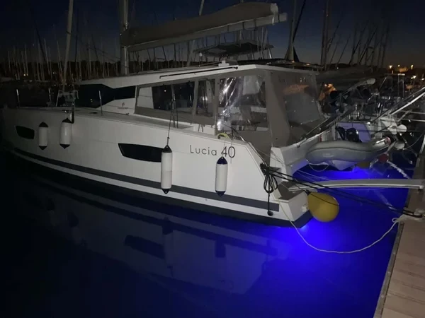 Lucia 40 - Boatscribe.com