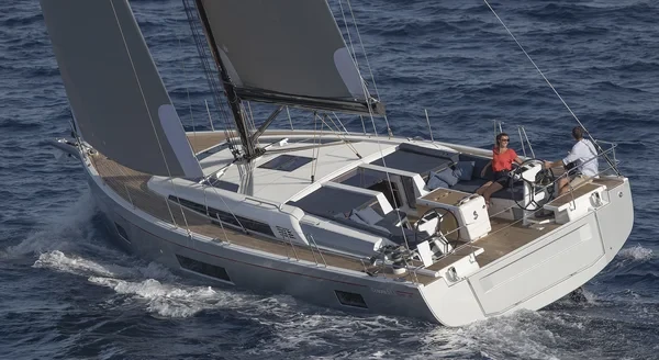 Oceanis 51.1 - Boatscribe.com