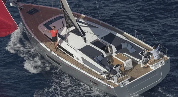 Oceanis 51.1 - Boatscribe.com