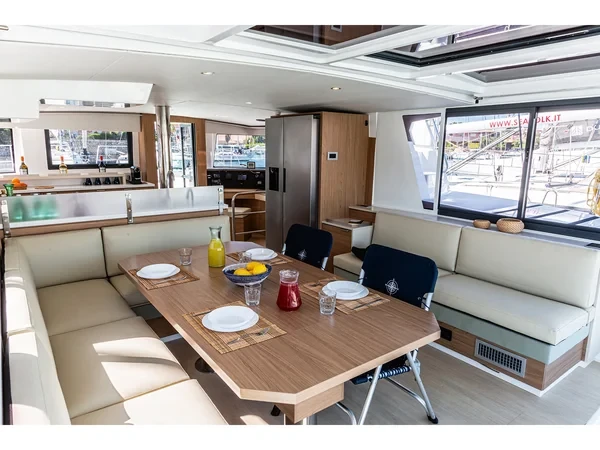 Bali 4.6 - Boatscribe.com