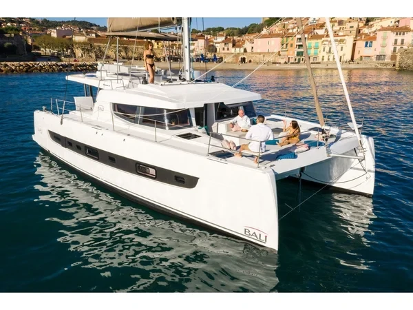 Bali 4.6 - Boatscribe.com