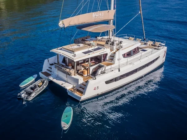 Bali 4.8 - Boatscribe.com