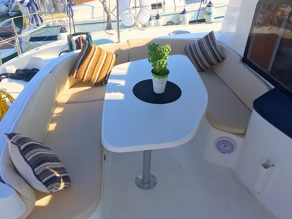 Lavezzi 40 - Boatscribe.com