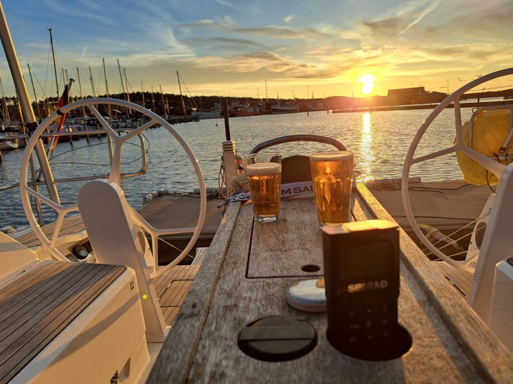 Bavaria 46 Cruiser - Boatscribe.com