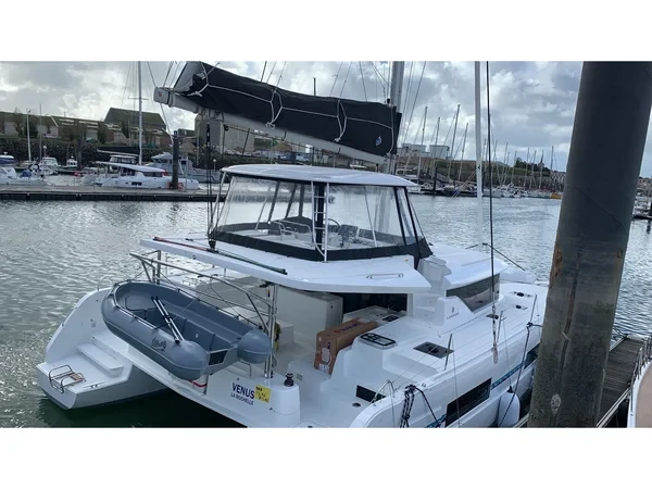 Lagoon 46 - Boatscribe.com