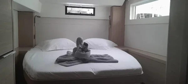 Lagoon 46 - Boatscribe.com