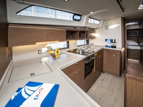 Oceanis 46.1 - Boatscribe.com