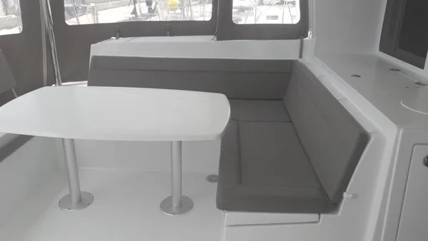 Lagoon 450 F - Boatscribe.com