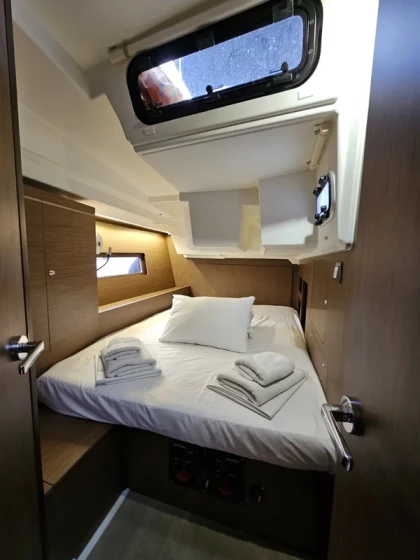 Oceanis 46.1 - Boatscribe.com