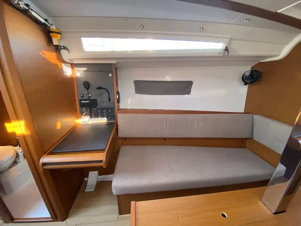 Sun Odyssey 349 - Boatscribe.com