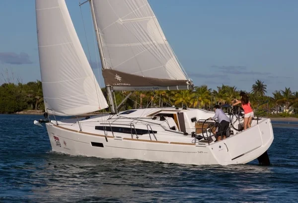 Sun Odyssey 349 - Boatscribe.com
