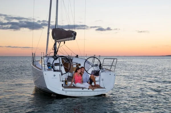 Sun Odyssey 349 - Boatscribe.com