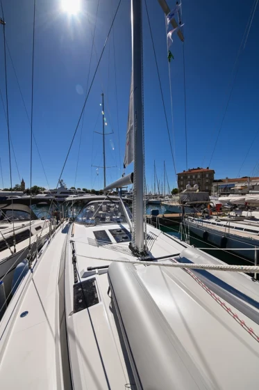 Bavaria C46 - Boatscribe.com