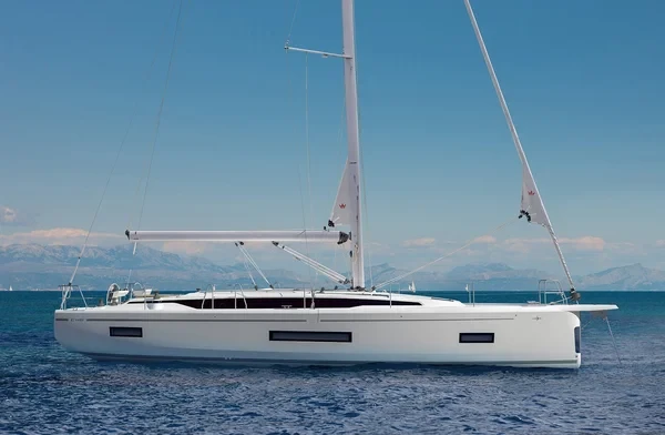 Bavaria C46 - Boatscribe.com