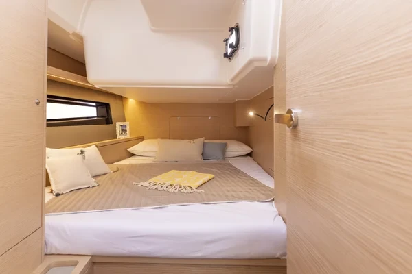 Dufour 41 - Boatscribe.com