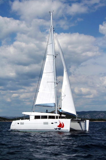 Lagoon 400 - Boatscribe.com