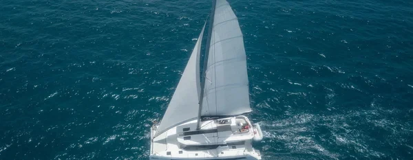 Leopard 50 - Boatscribe.com