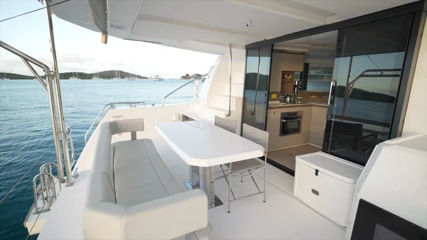 Leopard 40 PC - Boatscribe.com