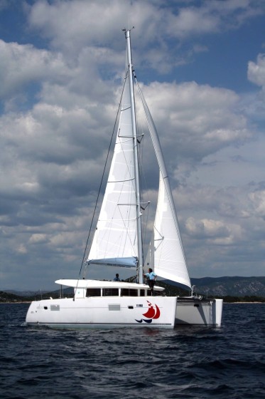 Lagoon 400 - Boatscribe.com