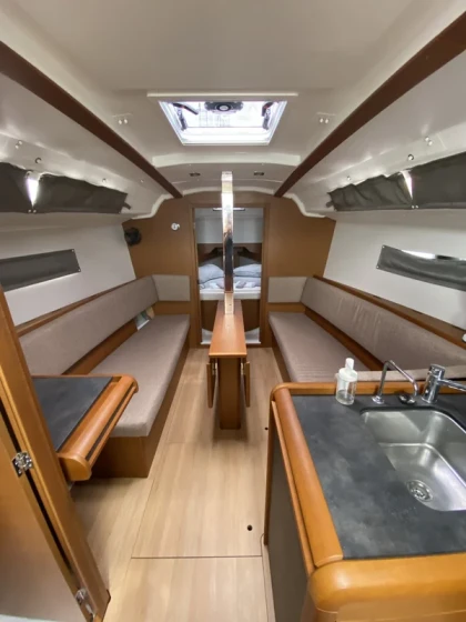 Sun Odyssey 349 - Boatscribe.com