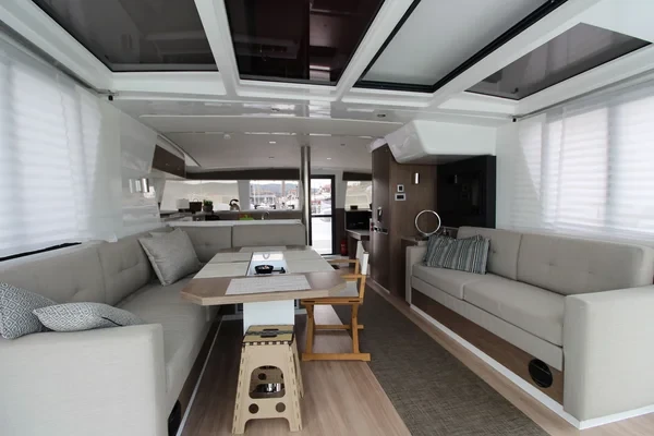 Bali 4.2 - Boatscribe.com