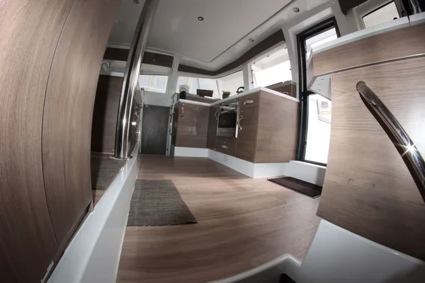 Bali 4.2 - Boatscribe.com