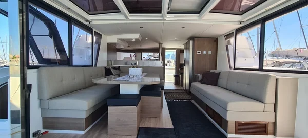 Bali 4.6 - Boatscribe.com
