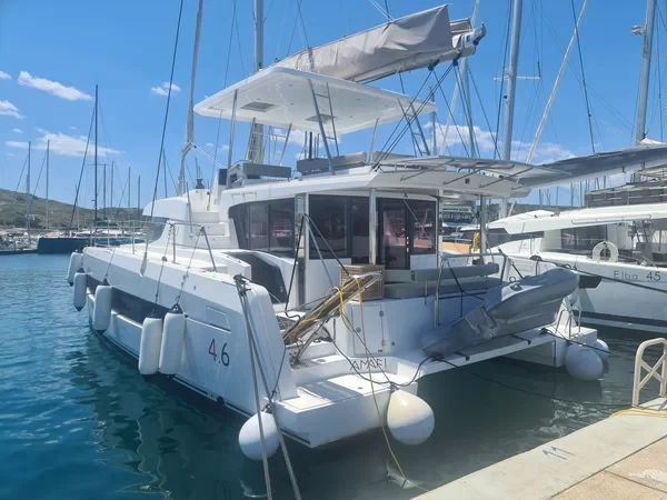 Bali 4.6 - Boatscribe.com