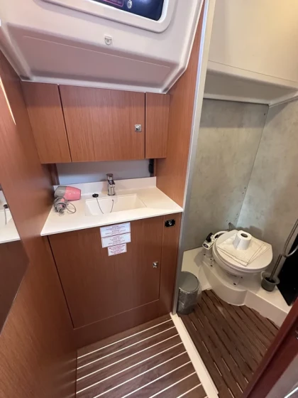 Bavaria C42 - Boatscribe.com