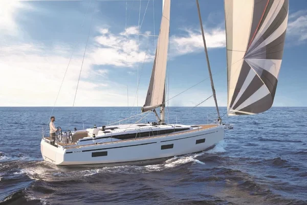Bavaria C42 - Boatscribe.com
