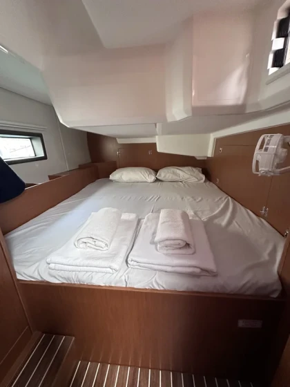 Bavaria C42 - Boatscribe.com