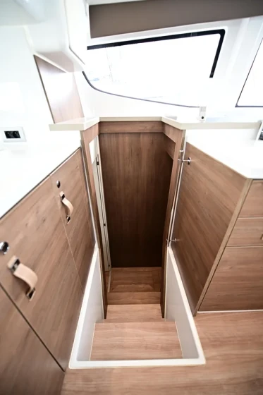 Bali 4.4 - Boatscribe.com