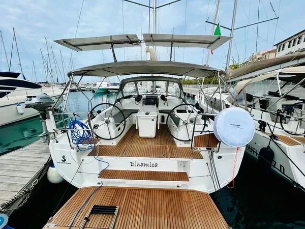 Oceanis 40.1 - Boatscribe.com