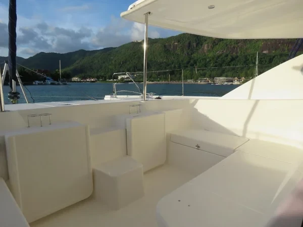 Leopard 48 - Boatscribe.com