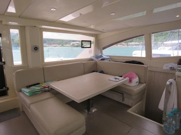 Leopard 48 - Boatscribe.com