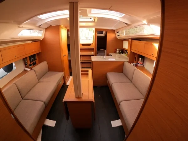 Dufour 37 - Boatscribe.com
